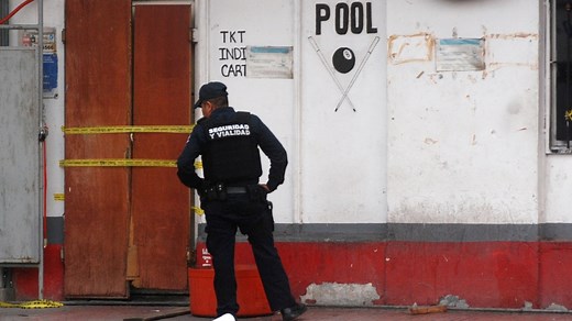 Mexico police officers ‘underpaid, under-equipped’