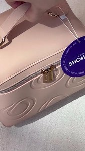 MONAT Skincare Makeup GIVEAWAY! 💄🎁 Get a FREE I Want It All package and enjoy NEW must-have vegan beauty essentials! Here is how to enter: 📱 Post a reel or IG live of you getting ready using MONAT Skincare Makeup 📱 Use hashtags #MONATmakeup and #MONATMakeupSquad THREE lucky winners will receive: 💫 MONAT Brighten Correct Concealer™️ (every shade) 💫 MONAT Hydrating Liquid-Gel Cream Blush™️ (every shade) 💫 MONAT Perfecting Translucent Loose Powder™️ (every shade) 💫 MONAT Radiant Bronzer™️ �