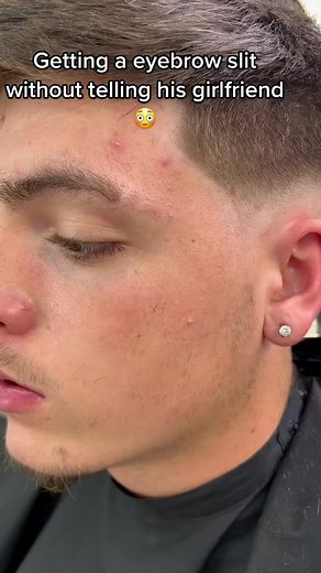 Men's Eyebrow Slit and Hair Shaving Tutorial