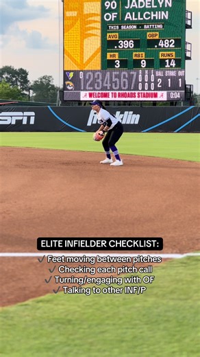 Fundamentals of a great infielder! 👏 | Rawlings Softball