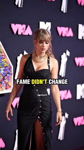 What Taylor Swift Does When The Cameras Turn Off 😱
