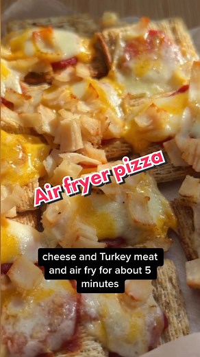 Delicious Air Fryer Triscuit Pizza Recipe