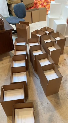 How I make boxes for shipping live fish