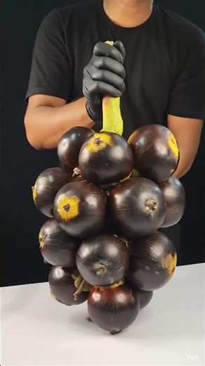 Master the Art of Ripe Palm Cutting: Unlock Nature's Sweetest Treasure!