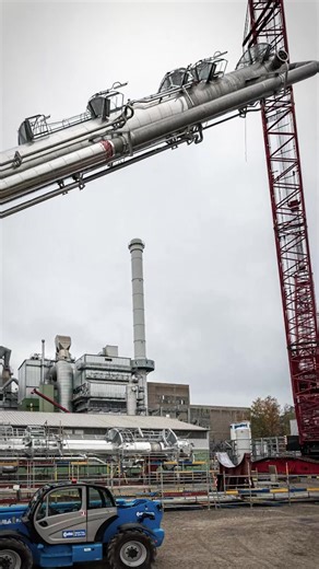 🗳️ Vote for your Mammoet Moment of 2025! 🗳️ Project twelve: capturing carbon. Mammoet's 3D engineering enabled the efficient and safe construction of the first large-scale Carbon Capture and Utilization (CCU) plant for the German cement industry, for Linde Engineering. The project with the most engagements on January 5th will be declared our winner! #Mammoet #Bestof2025 #Civil