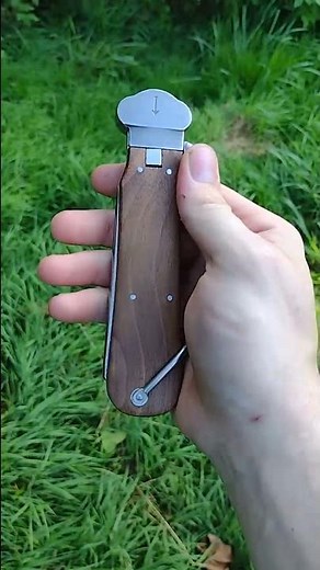 gravity knife