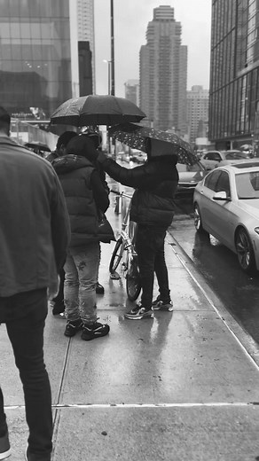 20K views · 392 reactions | There’s no place like home. | New York Comic Con | Facebook