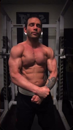 Enjoying the pump #shorts #fitness #gym #gymlife #bodybuilding #powerlifting