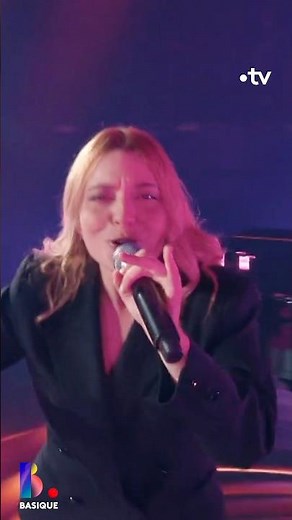 SANTA chante RECOMMENCE-MOI dans Basique, le concert 💙 #santa #recommencemoi #staracademy