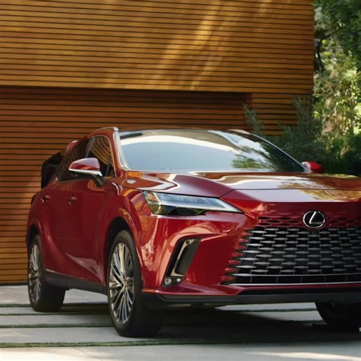 前衛先進的 SUV，徹底投射您的願景。 Lexus RX。 | Lexus