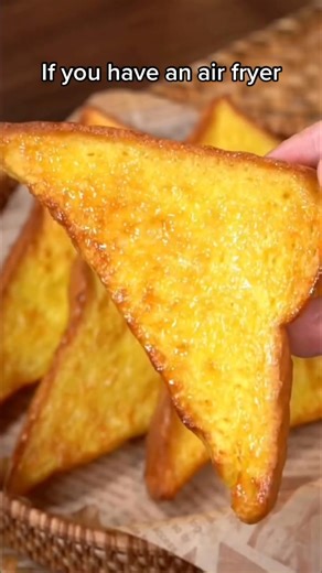 35K views · 332 reactions | If you have an air fryer, you should try this honey toast #airfryerrecipes #toast #homemadefood #breakfastrecipes #quickrecipes #brunchideas #foodyclub | Air Fryer Easy Recipes | Facebook