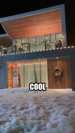 Using Fake Snow Just to Show Off ❄️