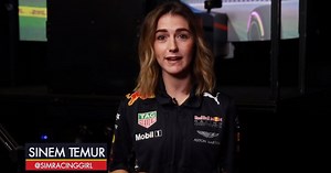 Check out SimRacingGirl in action in Red Bull Racing's F1 simulator.