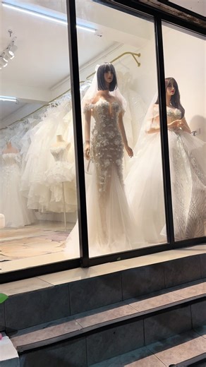 Bridal Shop: Explore Stunning Wedding Gowns