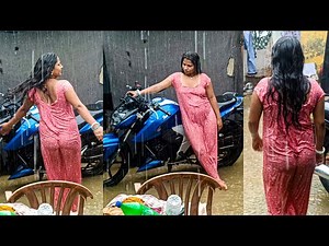 आज मैंने बारिश में खूब नहाया गर्मी का अंत | Desi Bhabhi Rain Masti Vlog | Transparent Night #Bhabhi