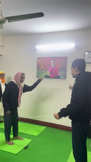 হার্টব্লকের ন্যাচারাল বাইপাস থেরাপি (EECP) চিকিৎসা। ইয়োগা থেরাপি। হৃদরোগ বিশেষজ্ঞ ডাক্তারদের তত্ত্বাবধানে বাইপাস সার্জারি বা রিং বসানো ছাড়াই হার্ট ব্লকের চিকিৎসা করা হয়। ☎ যোগাযোগ করুনঃ ০১৩৩৯৬৫৫৪৯০ 🏠 ঠিকানাঃ ডায়োমেড হার্ট সেন্টার, ঢাকা ল্যাব ভবন, ১/২০, হুমায়ুন রোড, কলেজ গেট, মোহাম্মদপুর, ঢাকা-১২০৭। ( সোহরাওয়ার্দী হাসপাতালের সামনে, মুক্তিযোদ্ধা টাওয়ারের পিছনে) #ডায়োমেড_হার্ট_সেন্টার #ভাইরাল #শেয়ার #ফলোয়ার #লাইক | Saifullah Al Mahdee