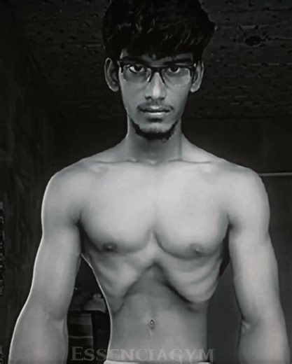 O shape😨 Use meu cupom na @Max Titanium - Loja:essenciagym #shape #gymedit #maxtitanium #motivação #academia