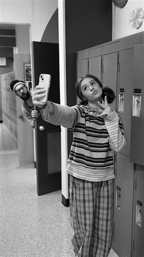 Catch me in My Weird School Dec 30 at 5/4c on @N‪@Nickelodeon‬