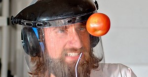 4K: Spinning an Apple Until it Explodes at 28,500 FPS