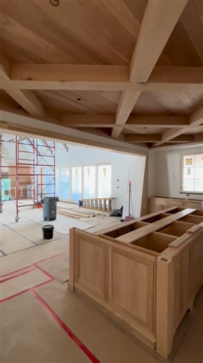 When we say “one-of-a-kind”, we mean this ceiling began as oak trees on this very property! Those oaks were harvested, milled and prepared by Kerf & Burled, creating a material continuity that can’t be replicated. The scullery functions as a full secondary kitchen. Designed to handle the heavy lifting of everyday living and hosting, it allows the main kitchen to remain composed and ready to gather. The box beams and perimeter band were fabricated by Ritenis Woodworks and installed by Price Woodw