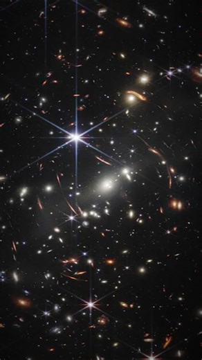 Xuyên suốt các thư tịch lịch sử, các giả thuyết vũ trụ học và tinh nguyên học, bao gồm các mô hình khoa học, đã từng được đề xuất để giải thích những hiện tượng quan sát của Vũ trụ. Các thuyết địa tâm định lượng đầu tiên đã được phát triển bởi các nhà triết học Hy Lạp cổ đại và triết học Ấn Độ.Trải qua nhiều thế kỷ, các quan sát thiên văn ngày càng chính xác hơn đã đưa tới thuyết nhật tâm của Nicolaus Copernicus và dựa trên kết quả thu được từ Tycho Brahe, cải tiến cho thuyết đó về quỹ đạo elip 