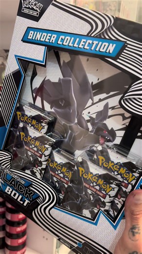 Pokemon TCG Black Bolt Binder Collection Review