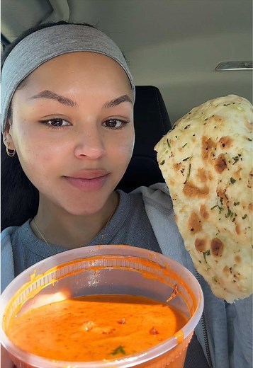 Delicious Paneer Tikka Masala and Garlic Naan Recipe