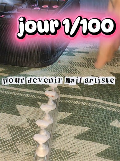 CHALLENGE JOUR 1/100 pour devenir nail artist. je vais voir toutes les techniques de bases pour m'améliorer. hésite pas à me donner des idées d'inspiration pour les suivant et abonne-toi pour voir la suite 😘#nailartistoftiktok #nailartist #nailart #nailartchallenge #liege