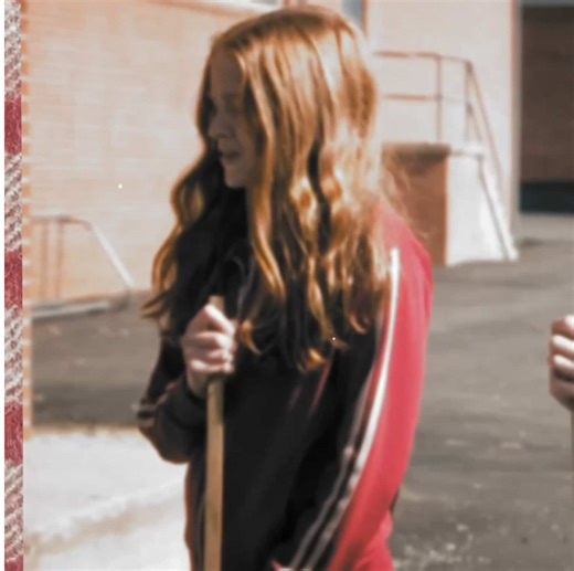 🛹 |[ i lovee her first look on the show, red really compliments her ]| #maxmayfield #xybca #strangerthings #fyp #maxmayfieldedit cc panning sweetlydevoted rm sade (won’t let me put vid link) sadie sink max mayfield mood board cherry cola edit audio soft stranger things mad max season 2