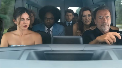 These 7 romantic moments from FUBAR were blended perfectly with action