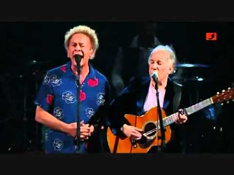 Simon and Garfunkel - Sound Of Silence (Live 2009)
