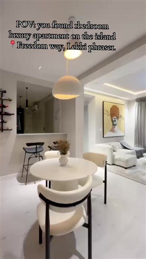 SNOW WHITE-*A brand new Luxury 1 bedroom with 2balconies, Swimming pool, Snooker board, Gym, Wine Bar & Clean water* 📍Freedom way, Lekki Phase 1 Please send in your Booking Thank you 🥰