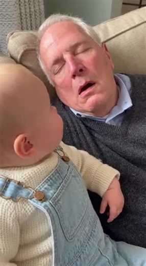 Engaging Baby Playtime Moments with Cards