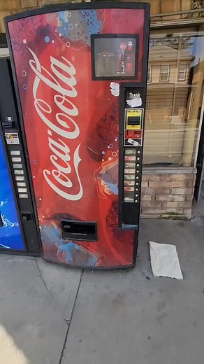 Vending machine worth 600$ is good investment #storytelling #businessinvestment | Business Money Mindset | Facebook