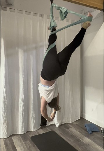 Learn Aerial Silks: Beginner Poses and Tips