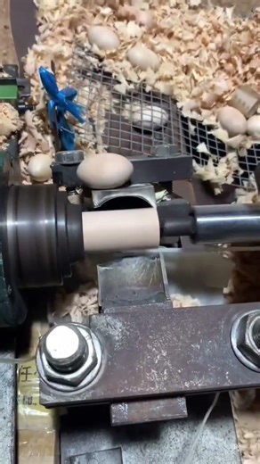 the process of making round wood