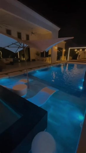 Create a backyard paradise with custom pools and hot tubs.🌞 Our team builds durable gunite pools, installs energy-efficient hot tubs, and delivers professional pool maintenance for Oklahoma families who love backyard entertainment spaces. 💌 Start planning today: www.buildmyparadise.com #CustomPools #BackyardDesign #HotTubLife #GunitePools #OklahomaCityPools #TulsaPools #OutdoorLivingSpaces #LuxuryBackyard #PoolMaintenance #ParadiseOutdoorLiving | Paradise Outdoor Living