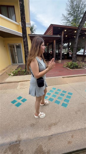 Ye Phuket main beach 🏖️ Hain | Deepika Luthra