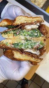 Fried Soft Shell Crab Sandwich! 🤩🥐🦀🔥 | Foody Fetish