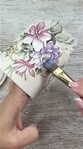 Haciendo decoupage #manualidades #diy #craft #diyproject #decoupage
