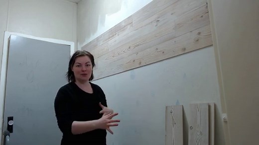 Faux Shiplap Peel and Stick Wood Plank Wall