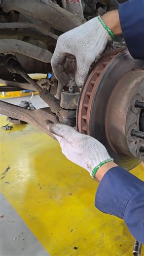 gmc front wheel bearing damage install new one #automotive #DIY #mechanic | Automotive2