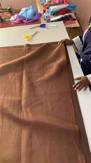 How to cut a flare skirt step by step tutorial beginner friendly. #Tutorial #followersreelsfypシ゚viralシfypシ゚viralシ #beginnertutorial #fashion #LetsGrowTogether #LetsGrowTogether #fashiontutor #stepbystep #tellanifemi | Tella Nifemi