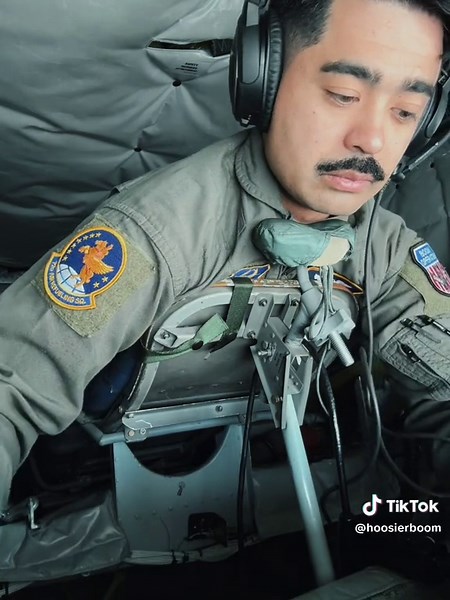 Boom Pod Compartment Preflight | Aviation Day in the Life