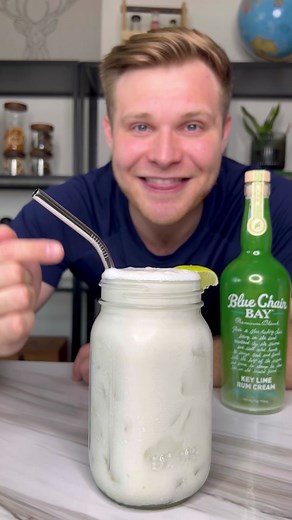 3 Ingredient Boozy Brazilian Lemonade! The secret ingredient: Blue Chair Bay Key Lime Rum Cream! #fyp #brazilianlemonade #drink #rum #party #cookout #lifehack