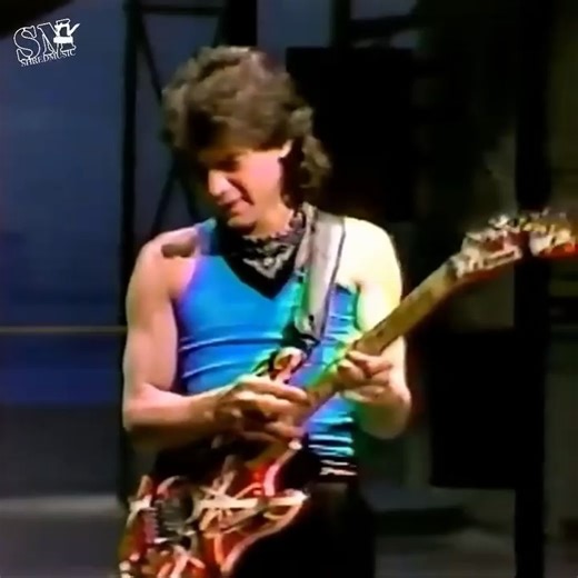 Eddie Van Halen - 'Panama' (The David Letterman Show) #vanhalen #guitar #guitarsolo #DavidLetterman | Shred Music TV