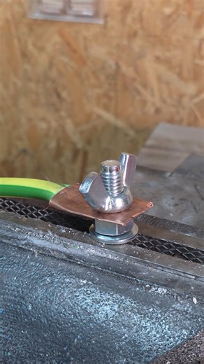 144K views · 313 reactions | Smart wire securing techniques | Genius Club | Facebook