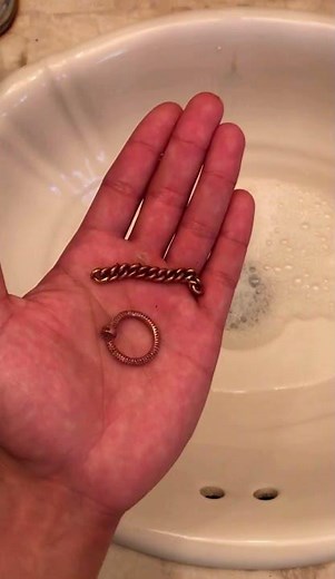 1 Effective Way On How To Clean and Restore Gold Plated Jewelry At Home