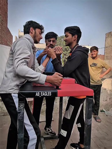 #millionviews #viraltiktok @GODZILLA ARM WRESTLING CLUB @SarmadButt2008 @THE RULE BREAKER'S