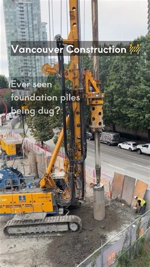 Vancouver Construction | Drilling Rig at False Creek – Foundation Piling in Yaletown